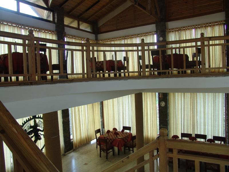 Imperial Heights Hotel Almora Kültér fotó